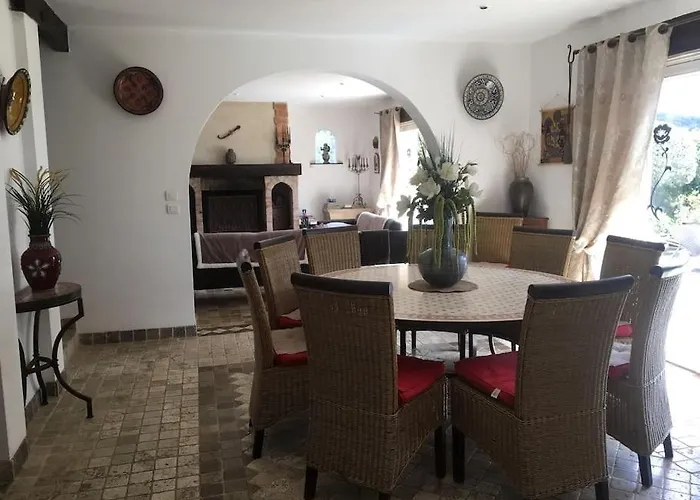 Tres Belle Maison Piscine Chauffe 210m2 Climatise Feriehus *