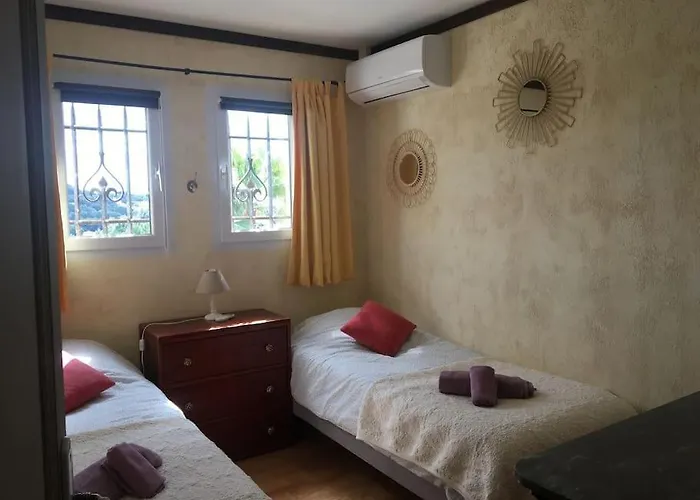Feriehus Tres Belle Maison Piscine Chauffe 210m2 Climatise