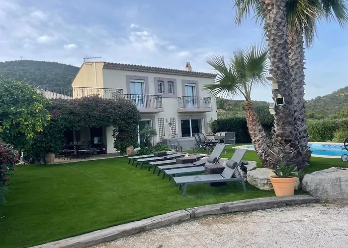 Tres Belle Maison Piscine Chauffe 210m2 Climatise Feriehus