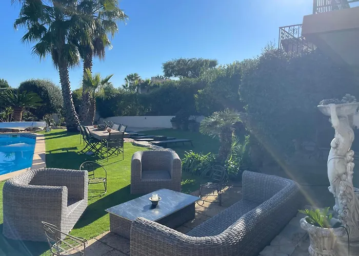 Feriehus Tres Belle Maison Piscine Chauffe 210m2 Climatise