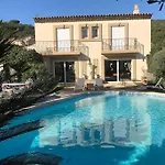 Prázdninový dům Tres Belle Maison Piscine Chauffe 210m2 Climatise *