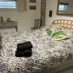 Tres Belle Maison Piscine Chauffe 210m2 Climatise Prázdninový dům *