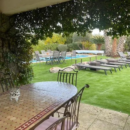 度假居 Tres Belle Maison Piscine Chauffe 210m2 Climatise 圣马克西姆