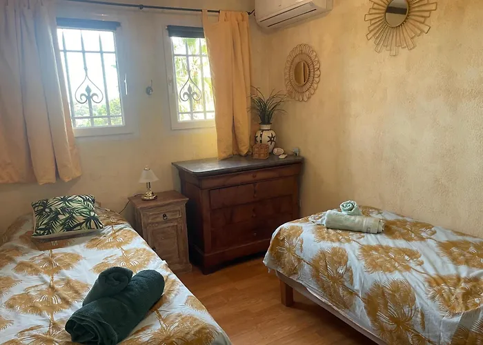 Tres Belle Maison Piscine Chauffe 210m2 Climatise * سانت ماكسيم