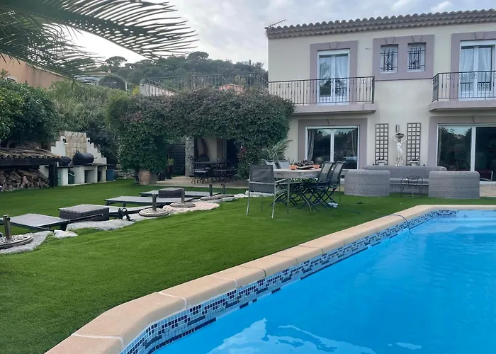 بيت للعطل Tres Belle Maison Piscine Chauffe 210m2 Climatise سانت ماكسيم