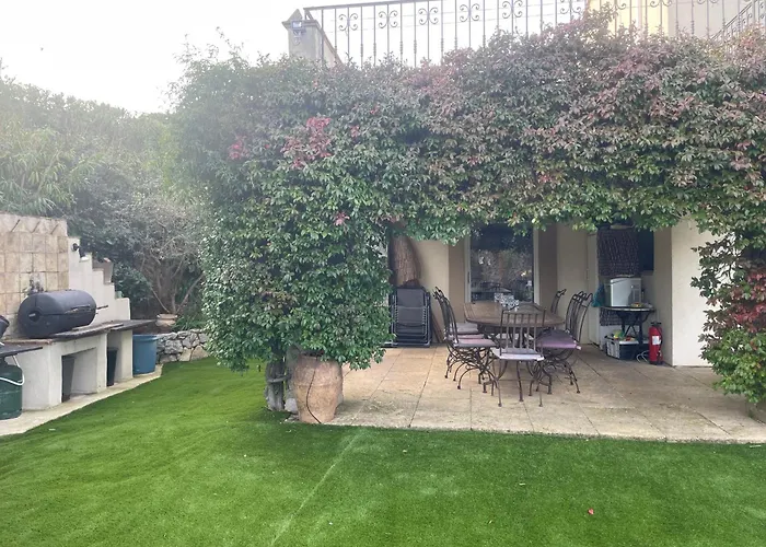 بيت للعطل Tres Belle Maison Piscine Chauffe 210m2 Climatise